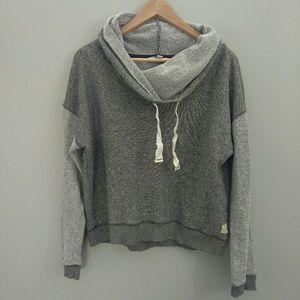 American Eagle sweatshirt